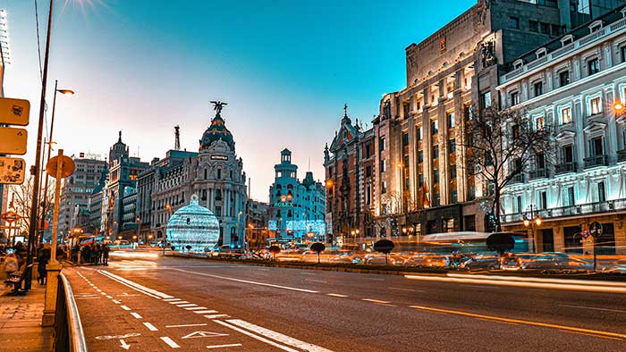 Cannabis Social Clubs in Madrid sicher besuchen – Infos & Tipps
