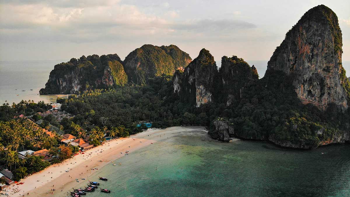 Krabi Reise buchen – Traumstrände, Natur & entspanntes Thailand
