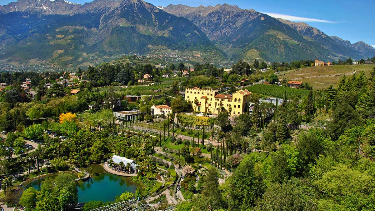 Meran in Südtirol: Genussurlaub mit alpinem Flair