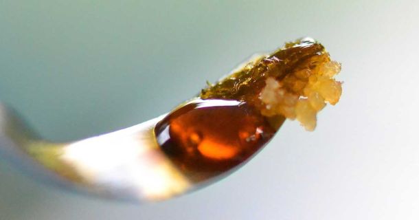 Neue Arten von Cannabis Konzentrate - SHATTER - WAX - CRUMBLE - LIVE RESIN
