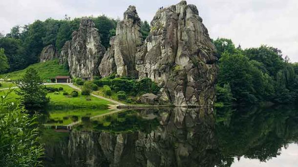 Externsteine: Mystischer Cannabisurlaub im Teutoburger Wald